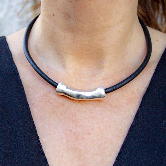 Exquisite Boho Handmade Blk Leather Silvr Necklace - Picture 3 of 6
